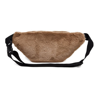 Cena fabryczna Faux Rabbit Fur Torba na talię Zimowa nerka Kobieta Travel Bum Hip Monety Etui na telefon Casual Torba na klatkę piersiową